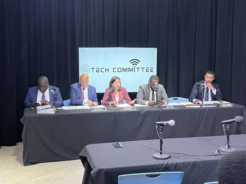 Landau Holds AI Hearing; Driscoll Looks for Answers on Regional Rail Trains